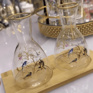 Ensemble de deux Carafes en verre avec plateau – motif Oiseau
